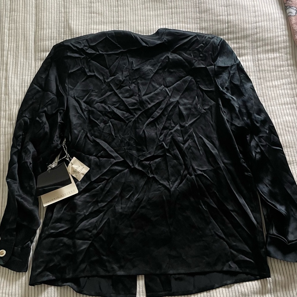 Valerie Stevens Black Silk Blouse - Picture 10 of 12